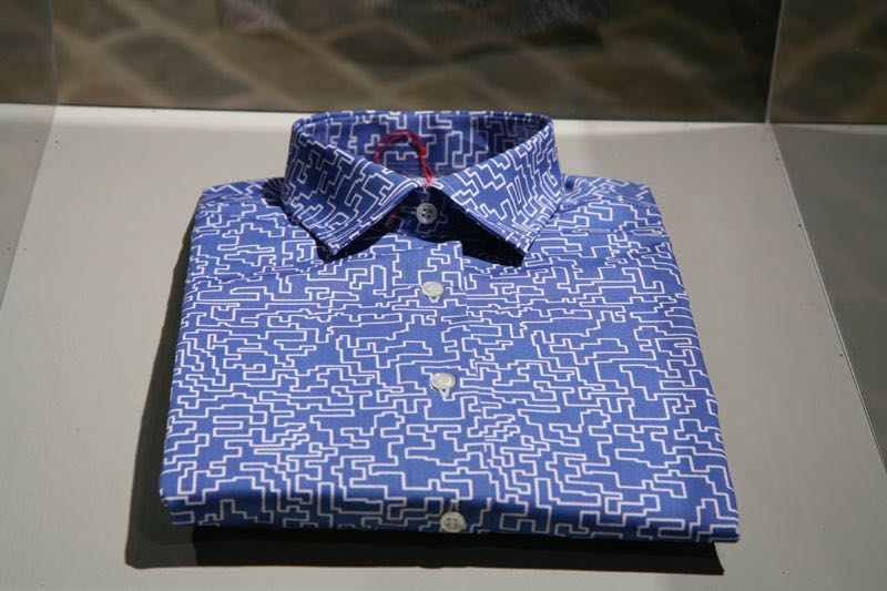 03camisaLaberinto